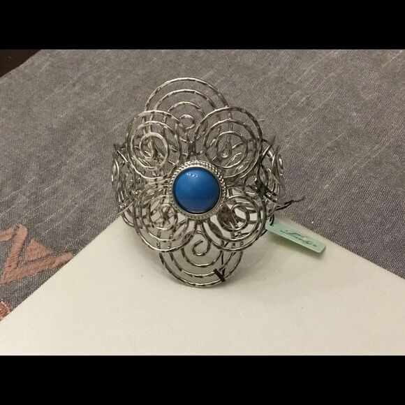 Unique Silver Swirl & Sim Turquoise Cuff Bracelet - Picture 2 of 3